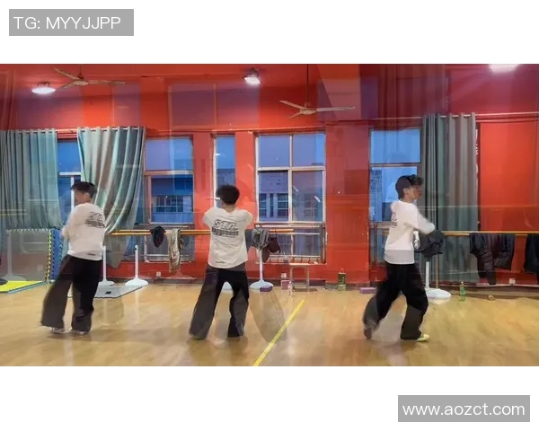 街舞战术解析：上海街舞队如何构建整体压制与协同作战体系